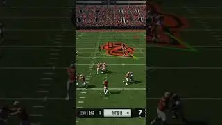 College football 25 online head 2 head big hit interception