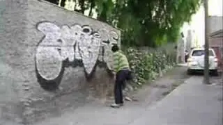 hare en el callejon