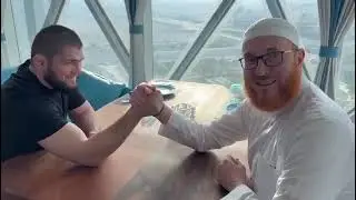 Khabib nurmagomedov arm wrestling with Dr Muhammad salah || @muftimenkofficial @assimalhakeem