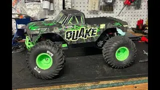 Rynks is live! The arrma quake is much better with the shocks redone! But that diff needs some work!