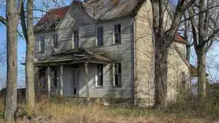 Abandoned 01 - Pictorial Montage of Abondoned Spaces