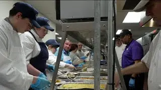 Atlantic City chefs prepare holiday feast for those in need
