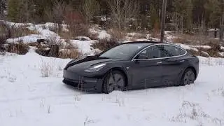 Tesla Model 3 Dual Motor AWD gets stuck in the snow
