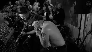 Blackberry & Mr BooHoo at Santi's by RHR©SCREAMIN#19