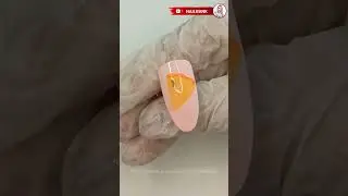 pizza lovers nail design
