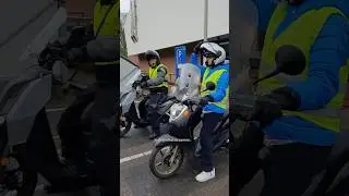 Zo gaat het bromfiets praktijkexamen