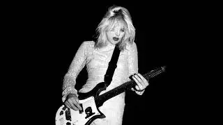 hole  +  Club Lingerie +  1990