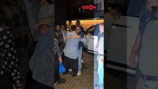 Shah Rukh Khan gives a TIGHT hug and KISS to Aamir Khan at Loveyapa's screening 😍 #srk #aamirkhan