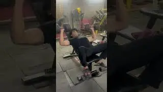 see the face reaction .... #reaction #workout #work #foryou #body #transformation #youtube #trend ..