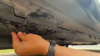 2024 Dodge Hornet R/T jack point cover push pin clips. Replacing with screw in pin. Pinch weld view