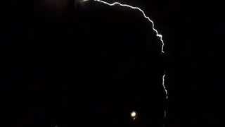 A Maine photographer captured a brilliant light show from his porch