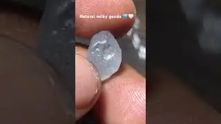 Natural silky milky geuda #eye clean #geuda #gemlover #gemstone #sapphire #love