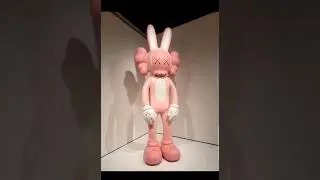 Kaws Family at Crystal Bridges Museum of American Art #kaws #crystalbridges @penny_addict_with_a_pen
