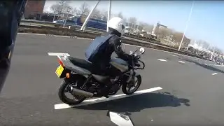 Kawasaki ER5 passing by.