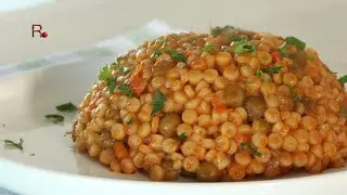 Увидела как пожилой турок готовит кускус. Делюсь рецептом!