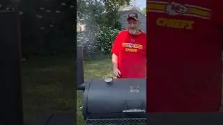 Smokin&rsquo; Pork in the backyard #foodie #eatathome #dryrub #kansascity #shorts #porkbutt