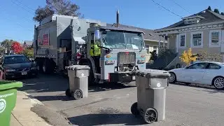 California Waste Solutions - Peterbilt 320 McNeilus M/A