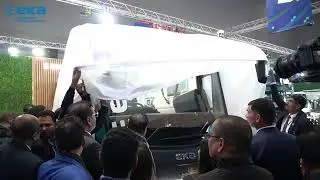 Shri Nitin Gadkari Ji unveils EKA's Electric Luxury Coach at Bharat Mobility 2025.