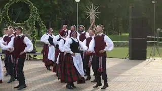 Jurbarko kultūros centro liaudiškų šokių studija 