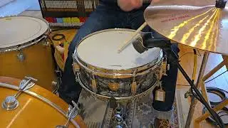 Snares - Slingerland Drums 5.5x14 Artist Series Snare Drum (Black Diamond Pearl)