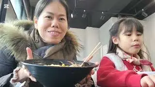 174# ĐƯỢC CHÚ CHO TIỀN HANA ĂN MỪNG NOEL..NAY DẪN HANA ĐI ĂN. ĐI CHƠI NHỮNG NƠI HANA MUỐN..