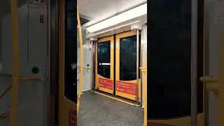 Sydney Trains 🚃 Tangara door action #shorts #sydneytrains #australia #transport #suburbantrain #tset