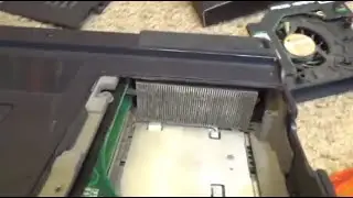 Dell Inspiron 9100 Laptop Computer | Cleaning