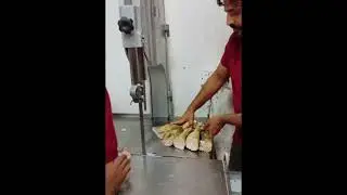 Beef paya cutting master cutting  challenge 5 paya kasay cutting karte hain how to beef shang.Ali bt