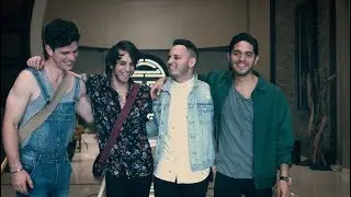 Casi Humanos - Dvicio (Marbea Stripped Cover)