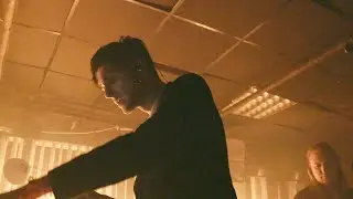 LOW ISLAND // Search Box (Live)
