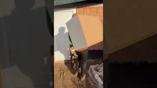 ⛏️🧱🪵 Демонтаж бассейнов и террас, строительство крыши садового сарая, часть 43. Один из наших сле...