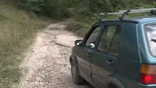 21.09.2019. LOŠE STANJE PUTEVA U SELU JAKALJ