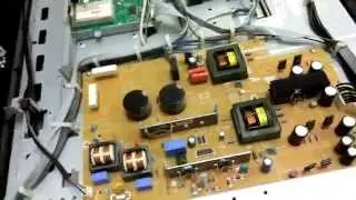 Ремонт ЖК-телевизора Philips 37PF9631D: устранение проблемы отсутствия питания с зеленым индикатором питания