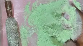 Satisfying crush 😍#asmr #asmrsounds #crushingtime #schoolchalk #gymchalk