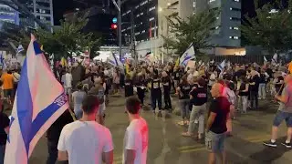 Protesters in Tel Aviv demand releasing hostages