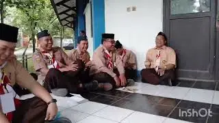 Peer Teaching Pramuka oleh Kak Nina
