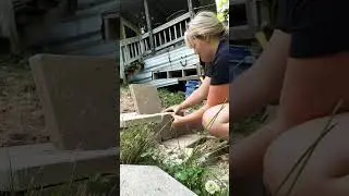 Watch Her Put Steps in a sloped backyard. #building #backyard #steps #hill #woman