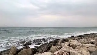 Strong Waves Crashing Against the Rocks