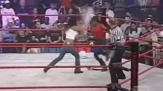 Gail Kim vs Jackie [ Street Fight ]