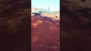 HYUNDAI Excavatormachine #shotsvideo #ytshorts #viralshorts #lovesong #excavatorlover #explore #jcb
