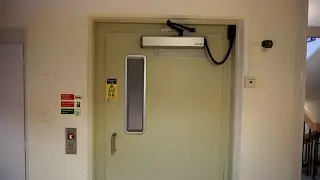 1970 DEVE holeless hydraulic elevator (mod by Schindler) @ Birgittagården, Rimbo, Sweden