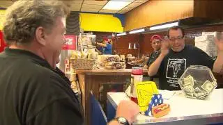 George Wendt Goes to Hot Doug's in Chicago!