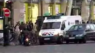 Ambulance Responding in Paris French Siren
