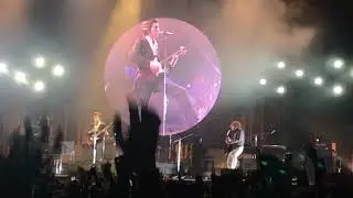 Arctic Monkeys - I Bet You Look Good on the Dancefloor @ Madrid