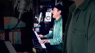 Folsom Prison Blues as a slow blues. #music  #pianopiece #johnnycash #raycharles #pianocover #sing