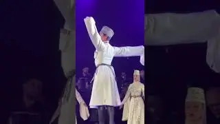 Солист ансамбля 
