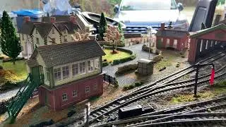 Creating a hornby  00 scenic model railway train layout 6x4ft progress so far detailing is the key