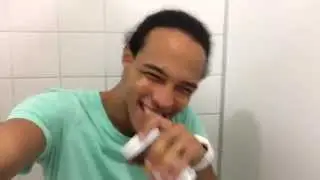 TOILETPAPER-PRANK goes WRONG !