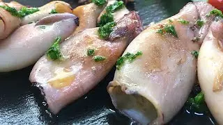 🦑 CHIPIRONES A LA PLANCHA con salsa verde  - Como limpiar calamares - Chef Elias Marin