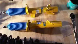 How to change the front struts on a 2009 Mini Cooper